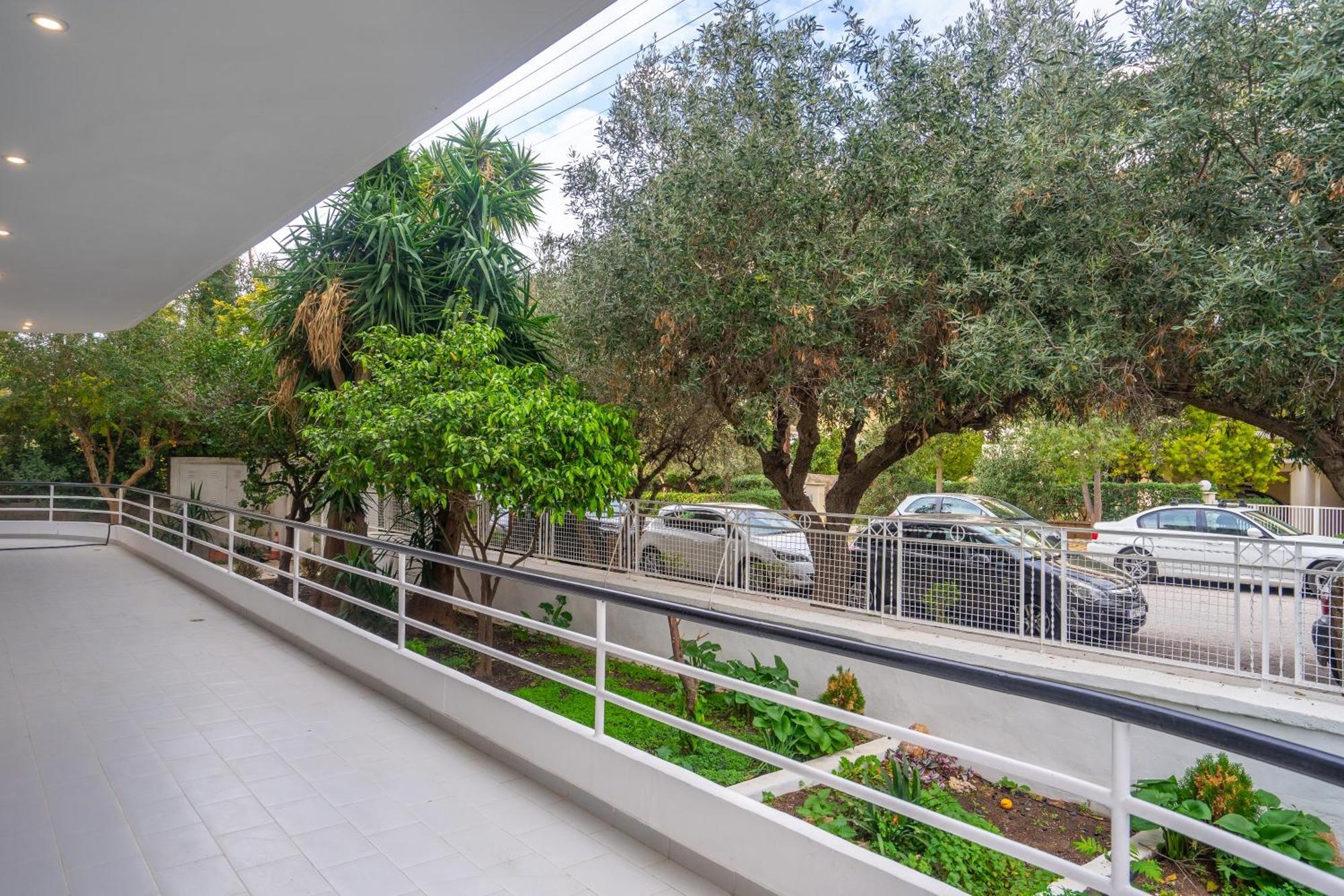 Glyfada Glamorous Athena Bagian luar foto